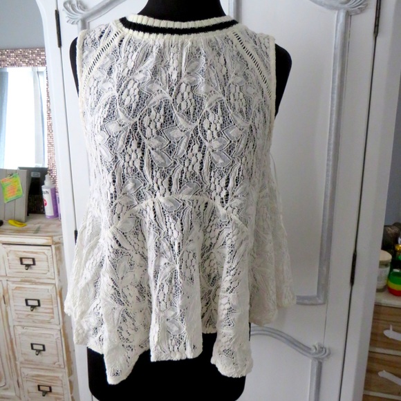 Lace blouse - Picture 1 of 3